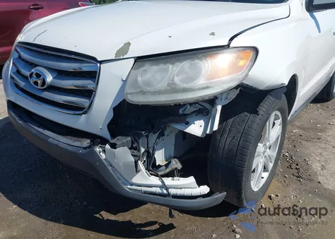 2012 Hyundai Santa Fe Limited V6 from USA, damaged, VIN 5XYZK4AG9CG104117